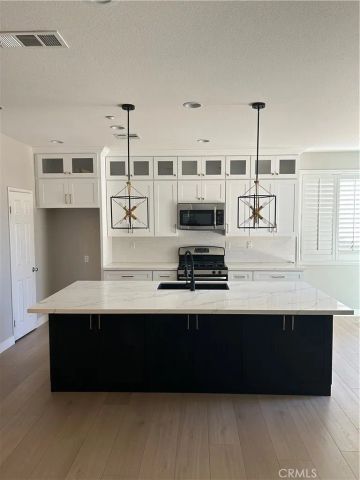 3366 Greenpark, Riverside, CA 92503