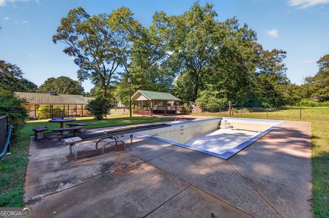 332 N Madison Avenue, Monroe, GA 30655