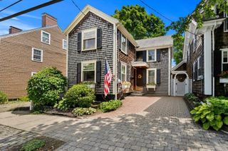 61 Marlboro Street, Newburyport, MA 01950