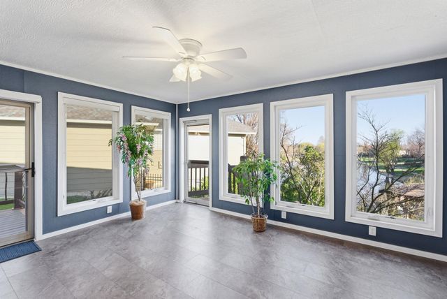 1660 E Kay St, Derby, KS 67037