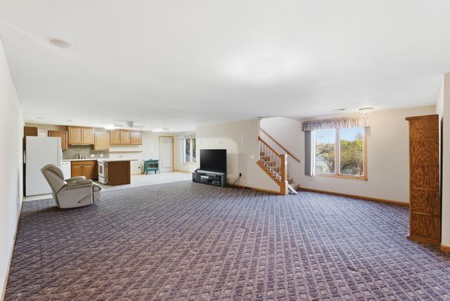 1660 E Kay St, Derby, KS 67037