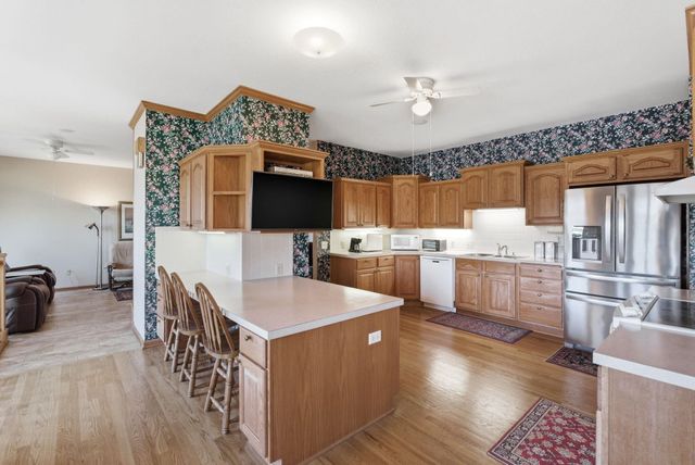 1660 E Kay St, Derby, KS 67037