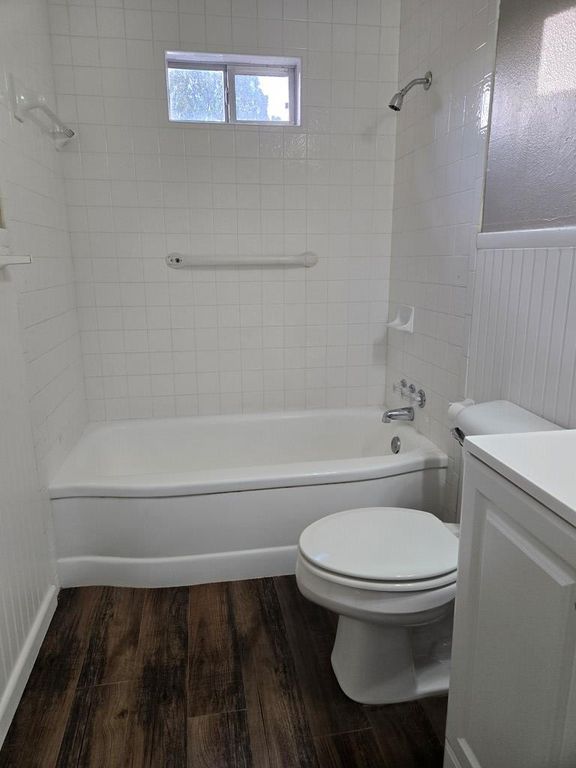 Image 6 of property listing at 1313 S Van Buren Street, San Angelo, TX 76901