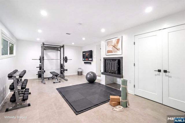 502 Ridgeland Terrace, Leonia, NJ 07605