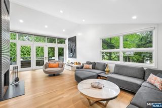 502 Ridgeland Terrace, Leonia, NJ 07605