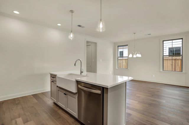 483 ARMEL DR, Collierville, TN 38017