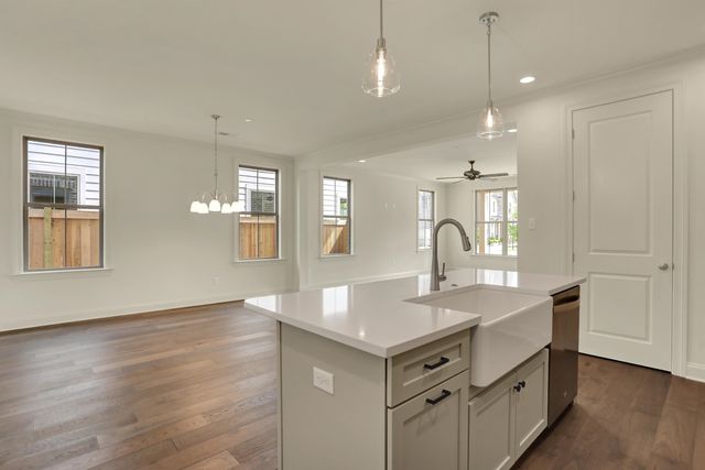 483 ARMEL DR, Collierville, TN 38017