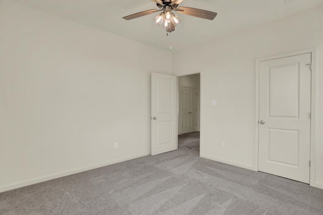 483 ARMEL DR, Collierville, TN 38017