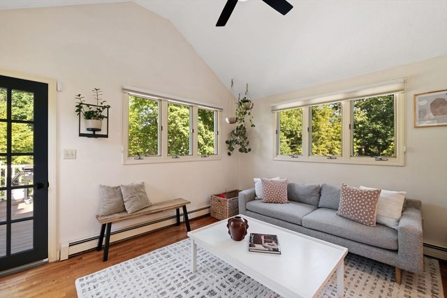 19 Jefferson St, Billerica, MA 01821