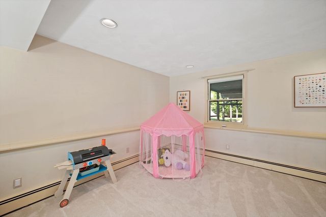 19 Jefferson St, Billerica, MA 01821