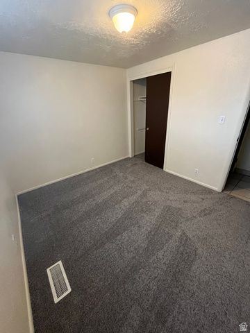 1962 W 4700 S, Roy, UT 84067