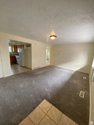 1962 W 4700 S, Roy, UT 84067