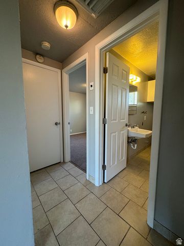 1962 W 4700 S, Roy, UT 84067