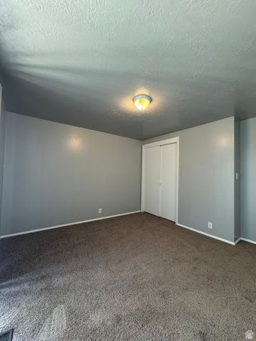1962 W 4700 S, Roy, UT 84067