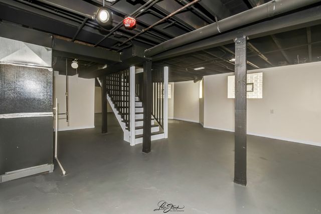 7811 S Wabash Avenue, Chicago, IL 60619