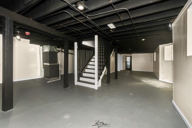 7811 S Wabash Avenue, Chicago, IL 60619