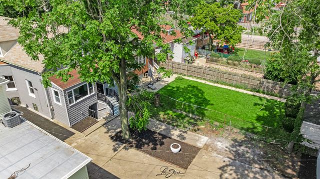 7811 S Wabash Avenue, Chicago, IL 60619