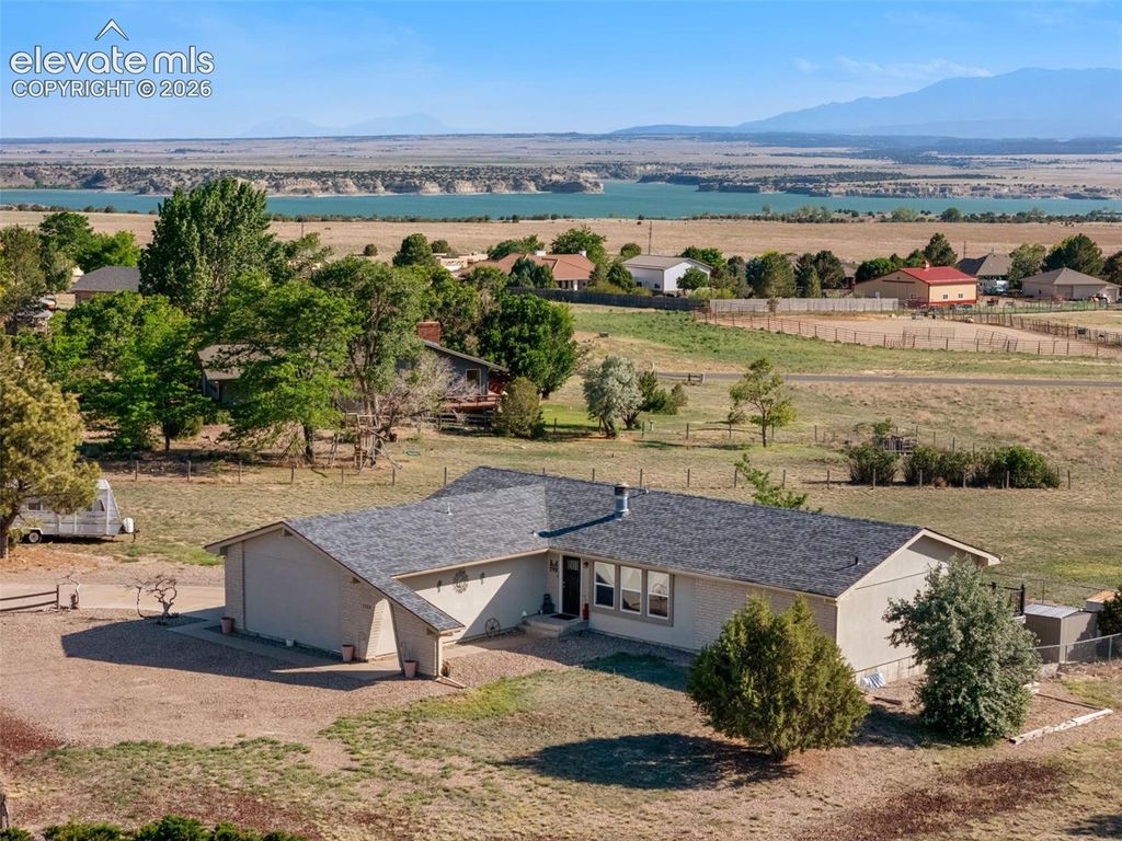 1259 S Winterhaven Drive, Pueblo West, CO 81007 — exterior