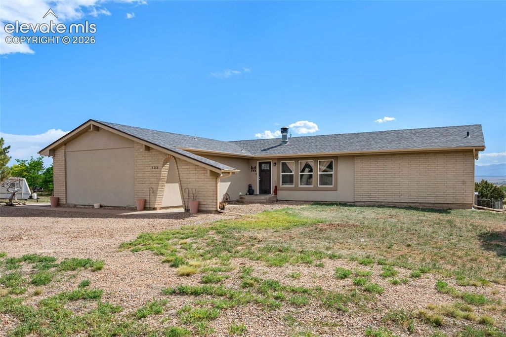 1259 S Winterhaven Drive, Pueblo West, CO 81007 — photo 2