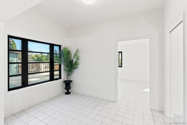 620 Plumosa Ave, Vista, CA 92081