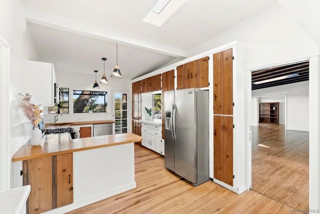 620 Plumosa Ave, Vista, CA 92081