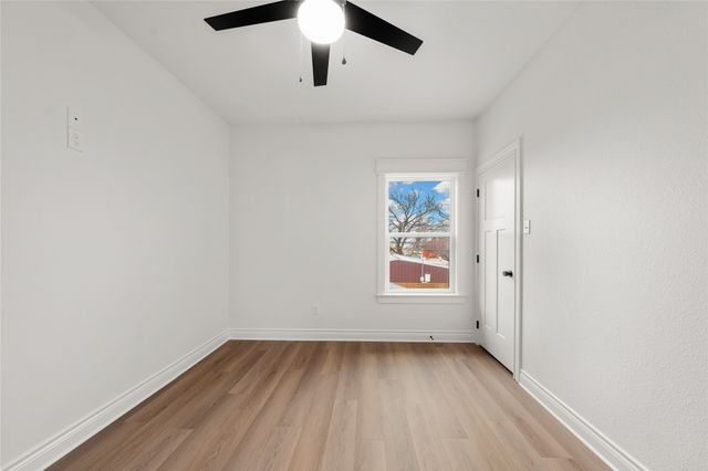 305 Live Oak Trail, Valley Mills, TX 76689