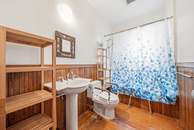 113 Antrim St 3, Cambridge, MA 02139
