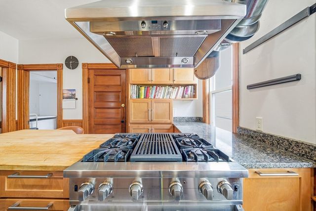 113 Antrim St 3, Cambridge, MA 02139