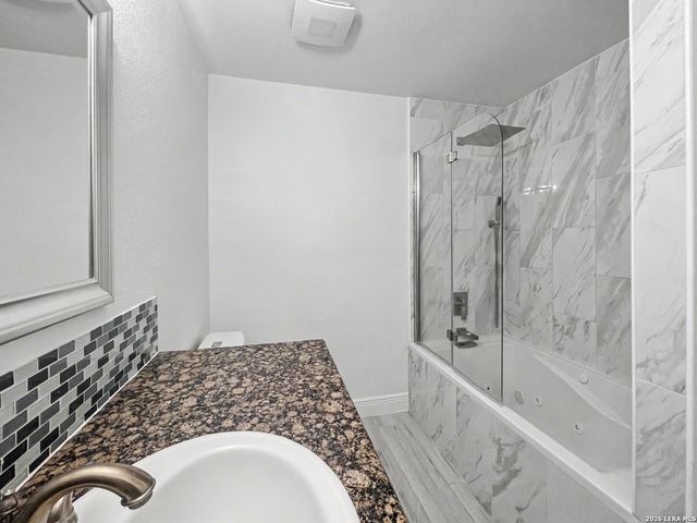 13111 Creek Briar, San Antonio, TX 78230