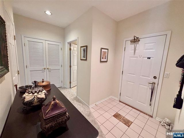 5302 Richmond Road, West Milford, NJ 07480