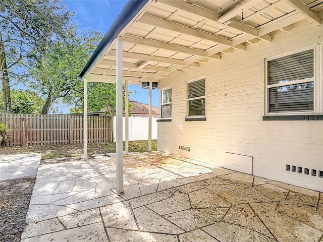 616 E EDGEWOOD DRIVE, Lakeland, FL 33803
