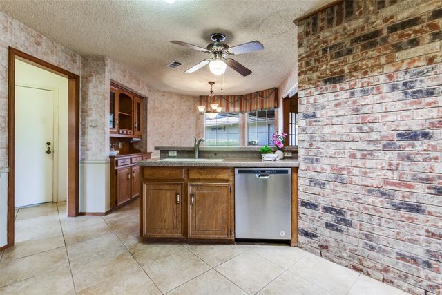 2411 Aspen Street, Richardson, TX 75082