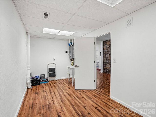 10 Chestnut Top Circle, Mills River, NC 28759