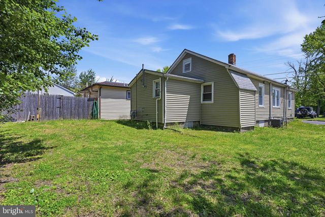 152 CUMBERLAND AVE, Penns Grove, NJ 08069