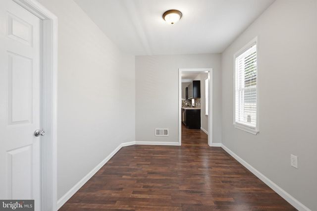 152 CUMBERLAND AVE, Penns Grove, NJ 08069