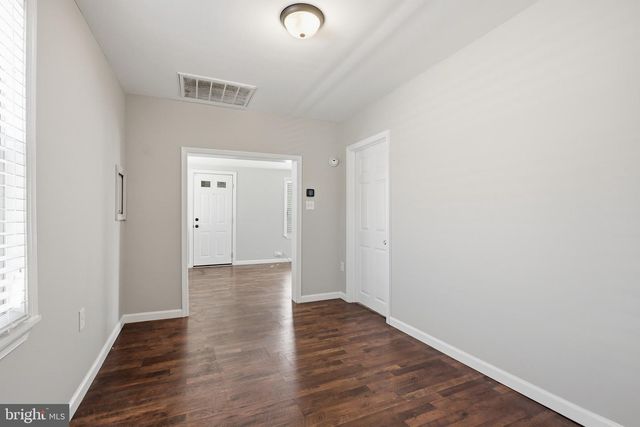 152 CUMBERLAND AVE, Penns Grove, NJ 08069