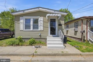 152 CUMBERLAND AVE, Penns Grove, NJ 08069