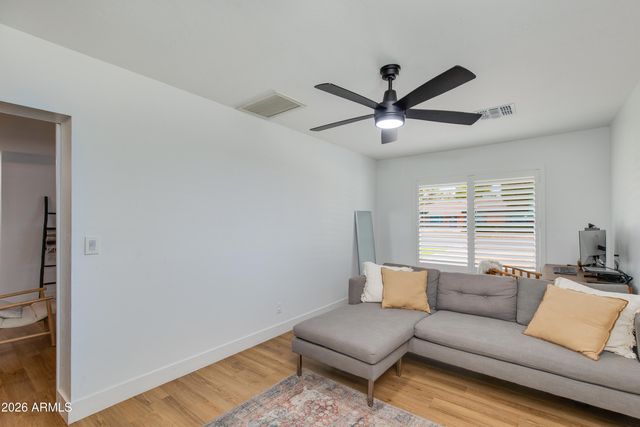 1535 W ROVEY Avenue, Phoenix, AZ 85015