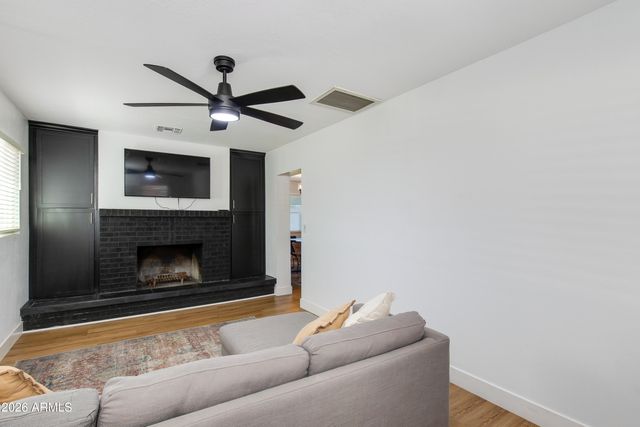 1535 W ROVEY Avenue, Phoenix, AZ 85015