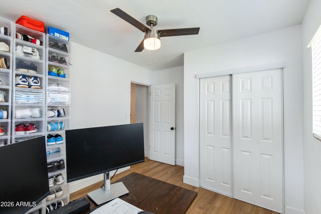 1535 W ROVEY Avenue, Phoenix, AZ 85015