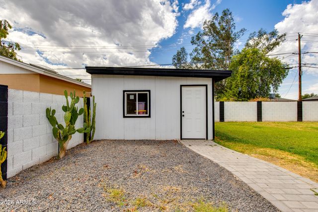 1535 W ROVEY Avenue, Phoenix, AZ 85015