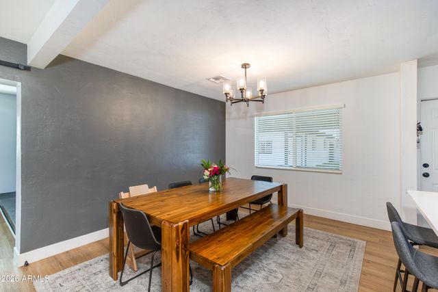 1535 W ROVEY Avenue, Phoenix, AZ 85015