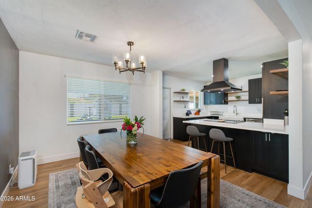1535 W ROVEY Avenue, Phoenix, AZ 85015