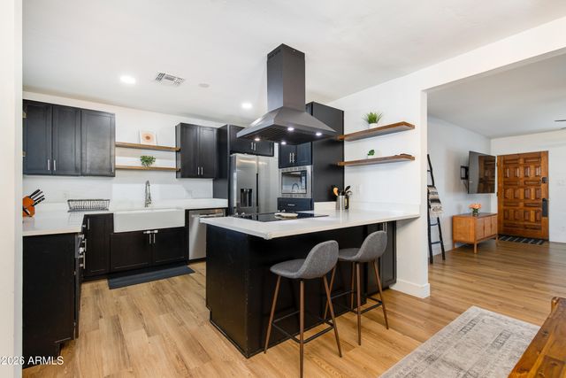 1535 W ROVEY Avenue, Phoenix, AZ 85015