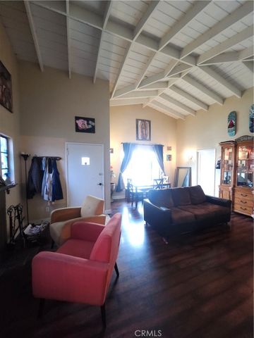 9236 Mango, Fontana, CA 92335