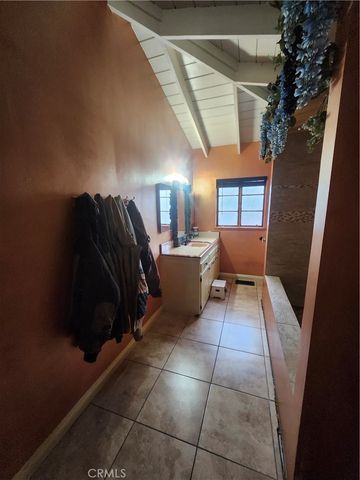 9236 Mango, Fontana, CA 92335