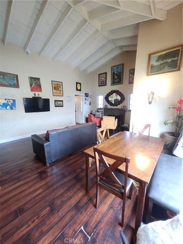 9236 Mango, Fontana, CA 92335