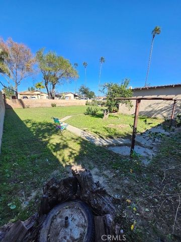 9236 Mango, Fontana, CA 92335