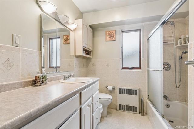 17203 35th Avenue, Flushing, NY 11358