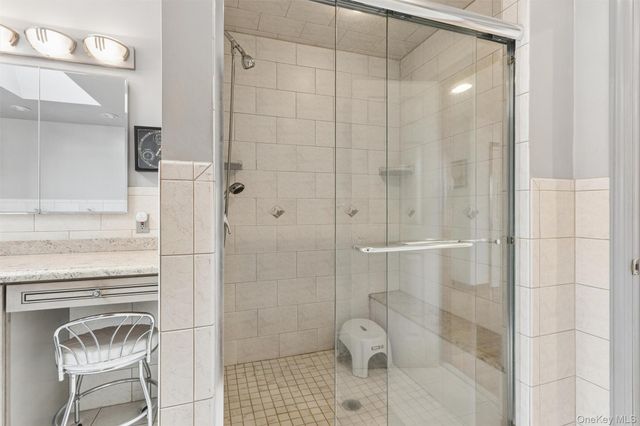 17203 35th Avenue, Flushing, NY 11358